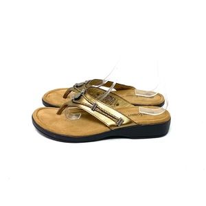 Minnetonka Sandals